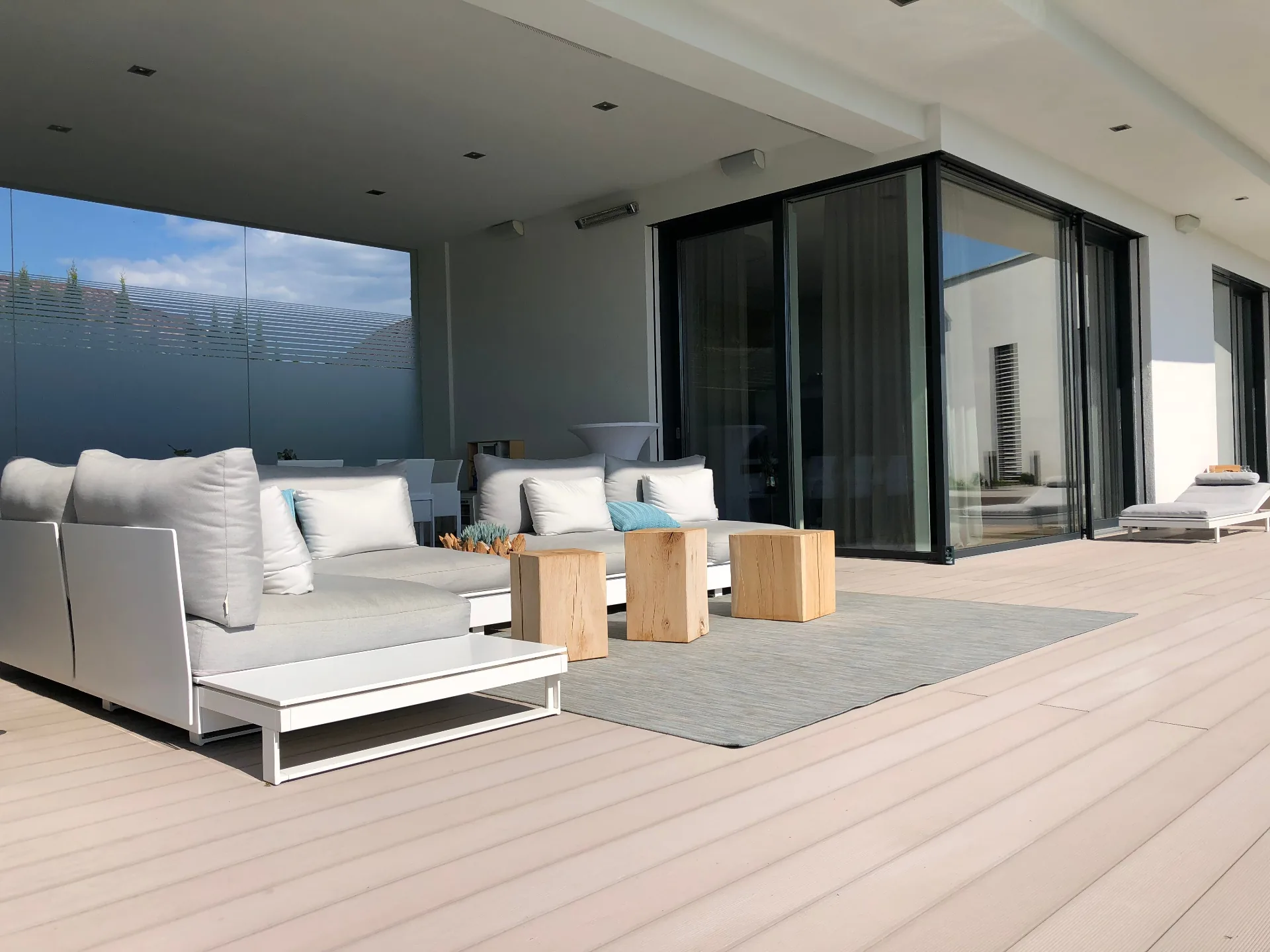 WPC-Terrassendielen – Wartungsarm · Splitterfrei
